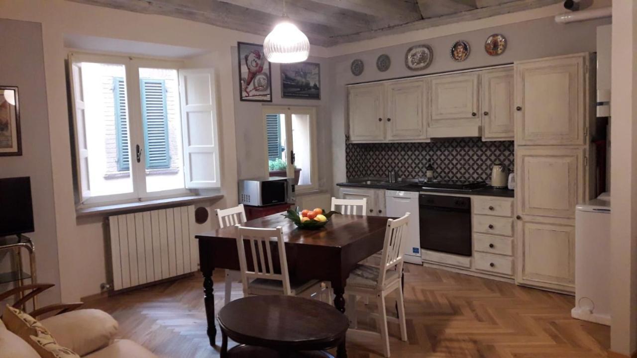 Serenella Apartment Lucca Exteriör bild